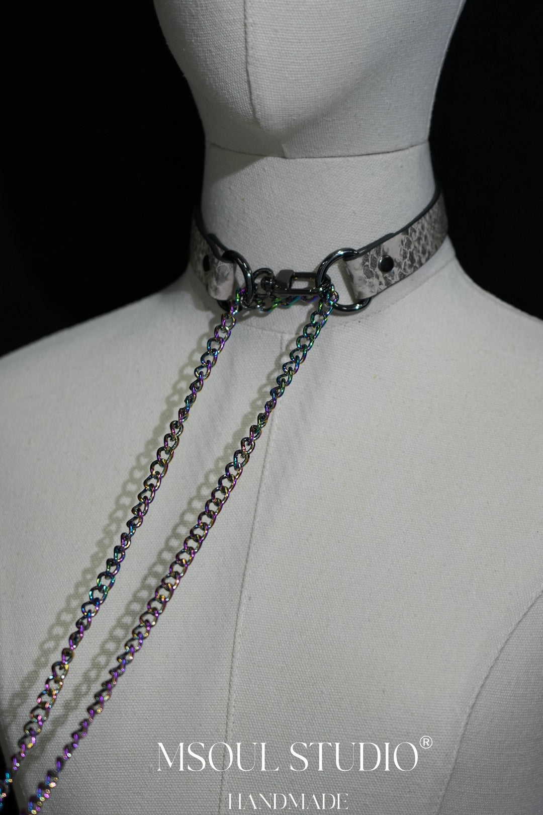 Domme Chain Choker