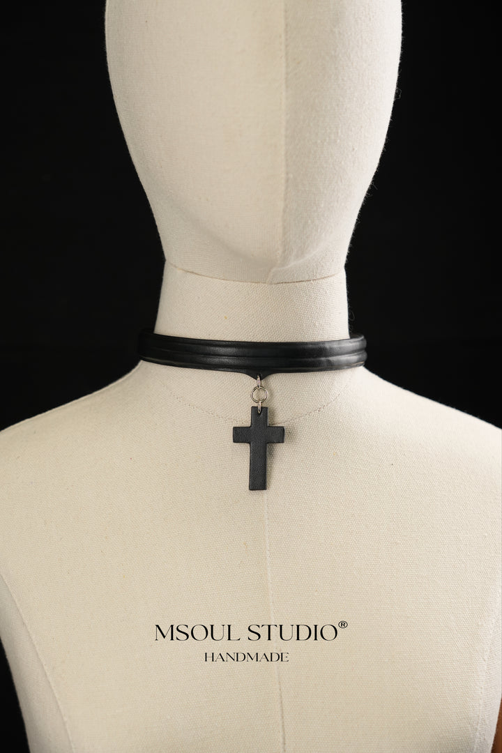 Faith Cross Choker ✝️