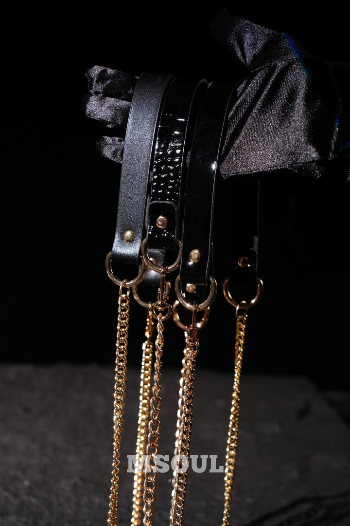 Elegant Chain Choker