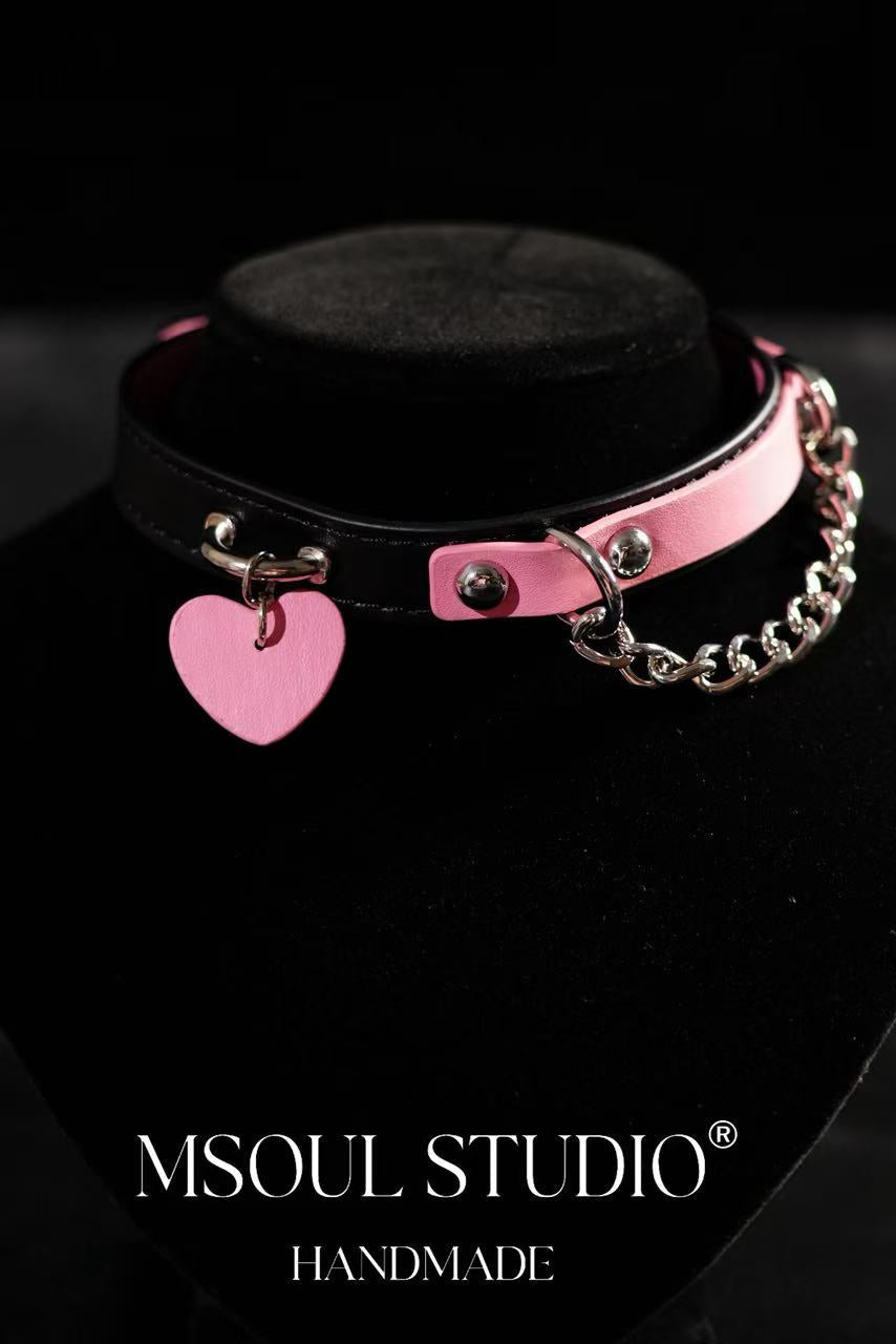 Black Pink Label Collar