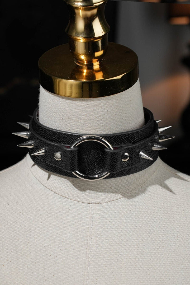 O Ring Spikes Choker