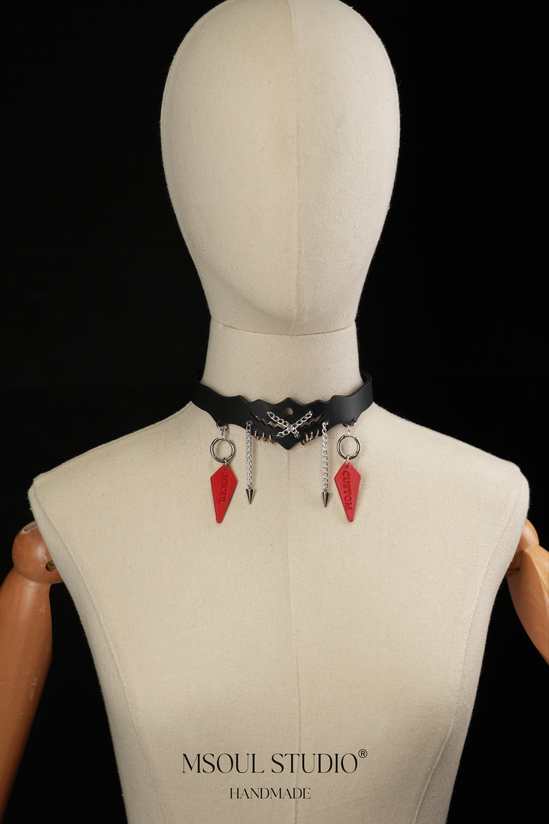 Inferna Sigil Chain Choker