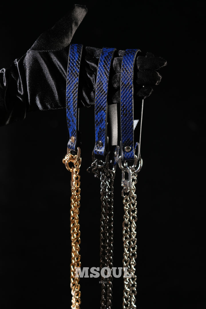 Domme Chain Choker