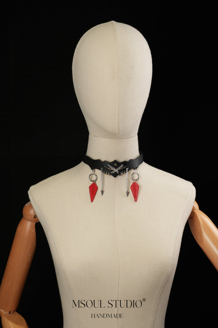 Inferna Sigil Chain Choker