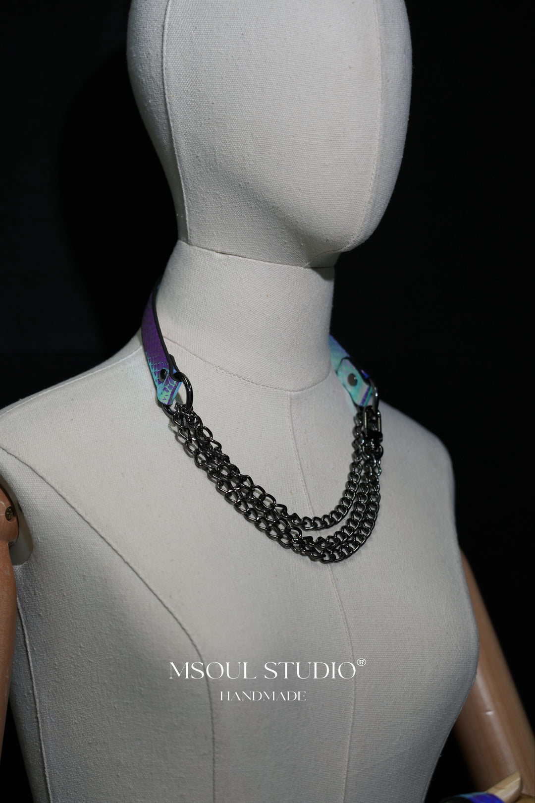 Domme Chain Choker