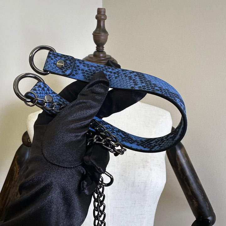 Snake Blue Soft Leather Chain choker