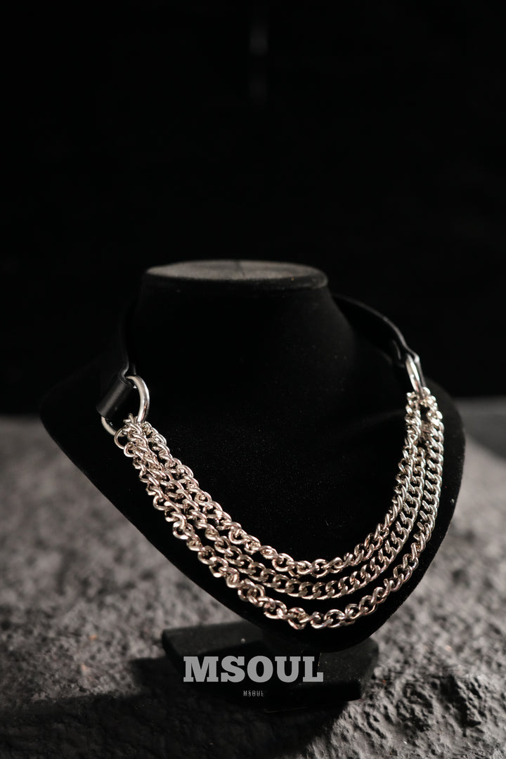 Elegant Chain Choker
