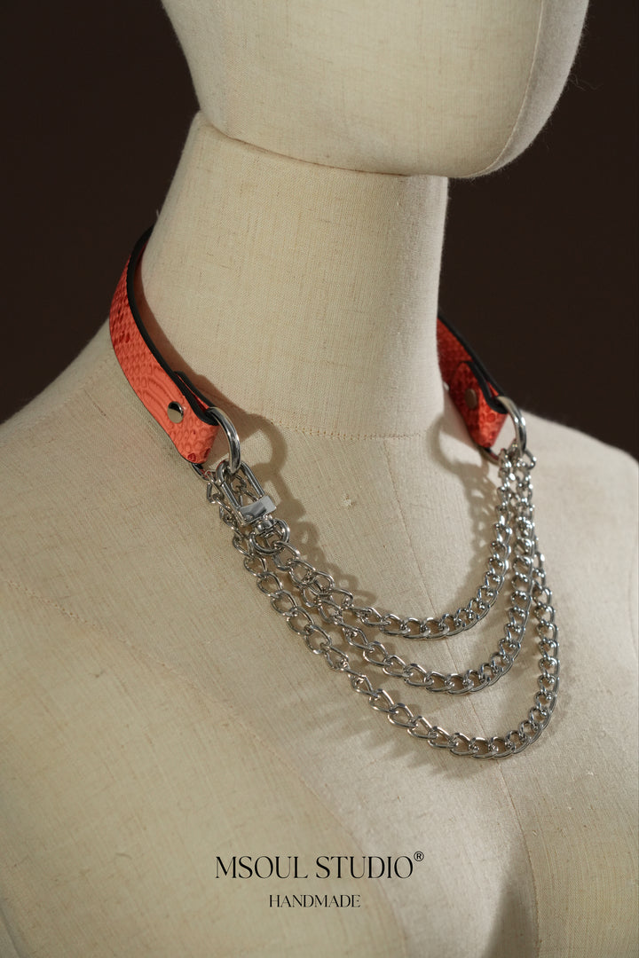 Elegant Chain Choker