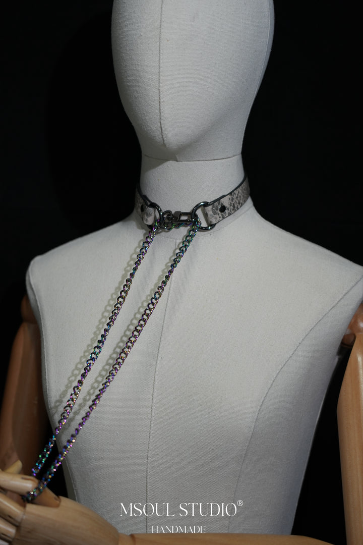 Domme Chain Choker