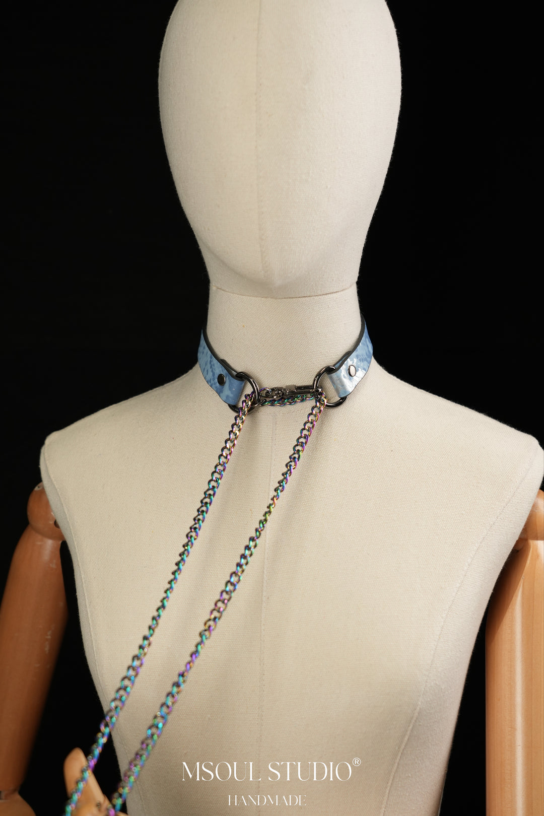 Domme Chain Choker