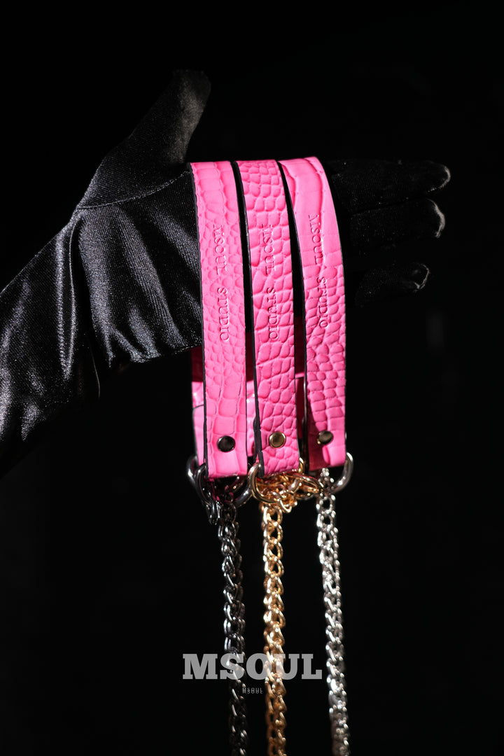 Elegant Chain Choker