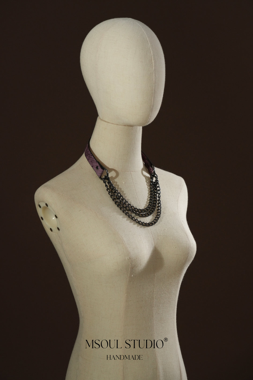 Domme Chain Choker