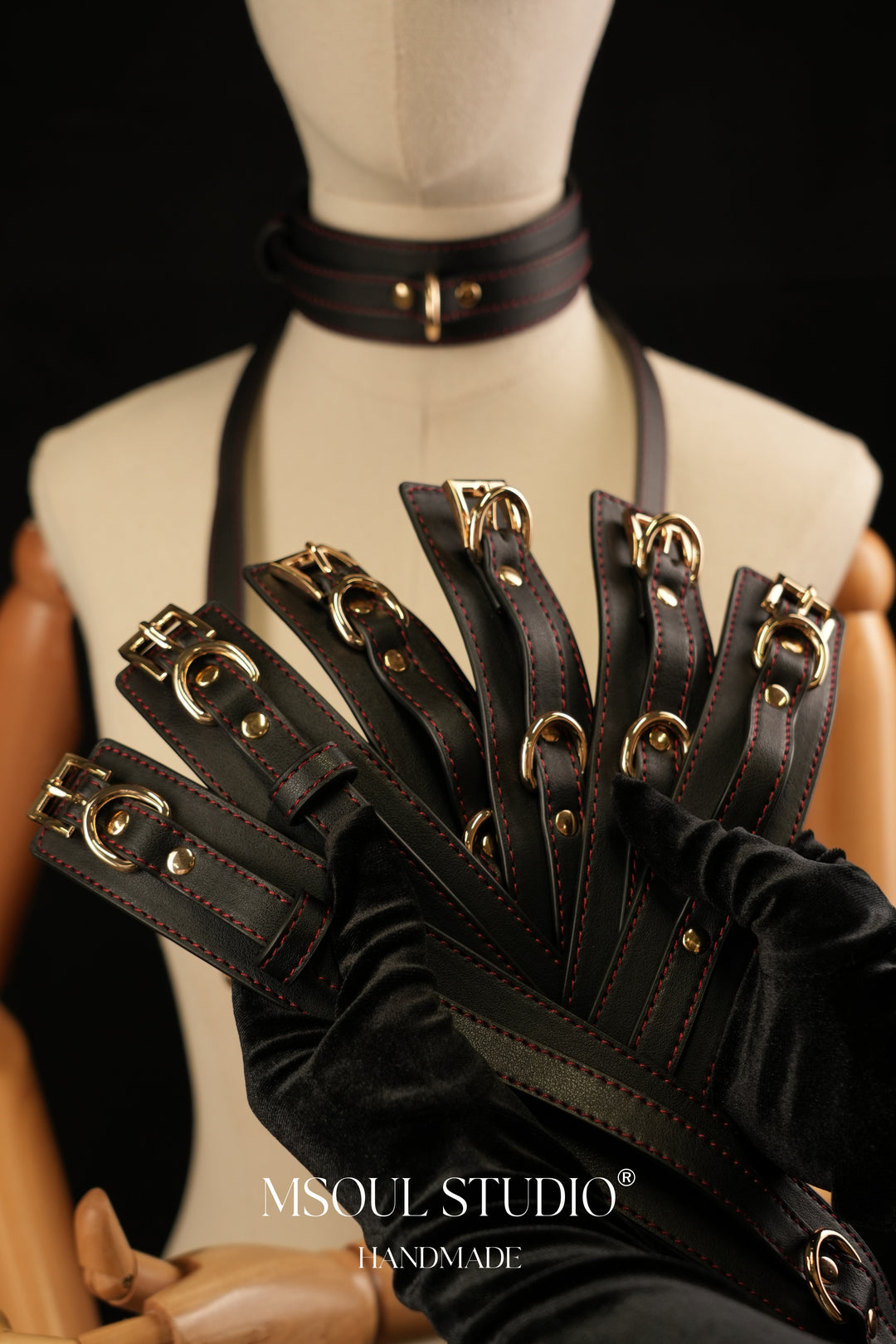 Sovereign Restraint Full Set