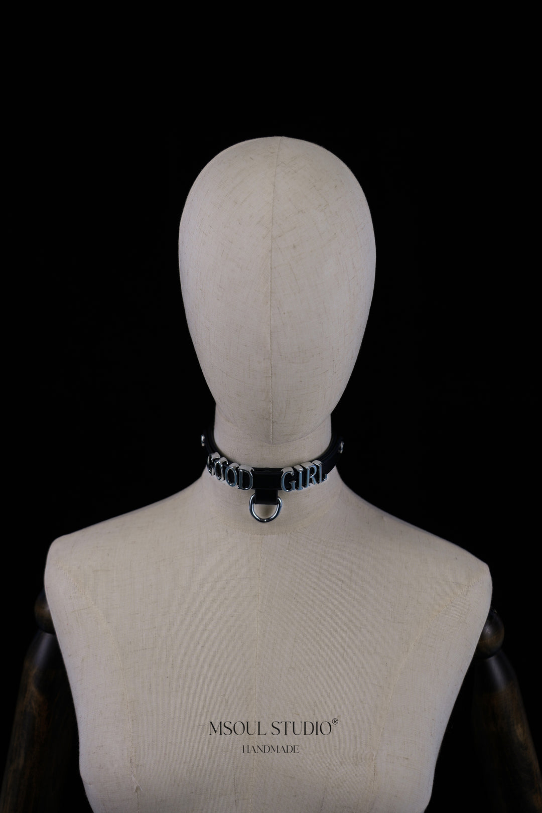 Custom Name Choker with Leash