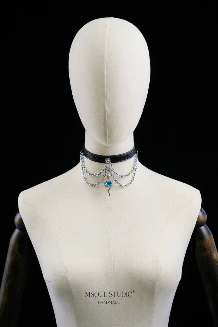 Snake skin Black Choker with Leash