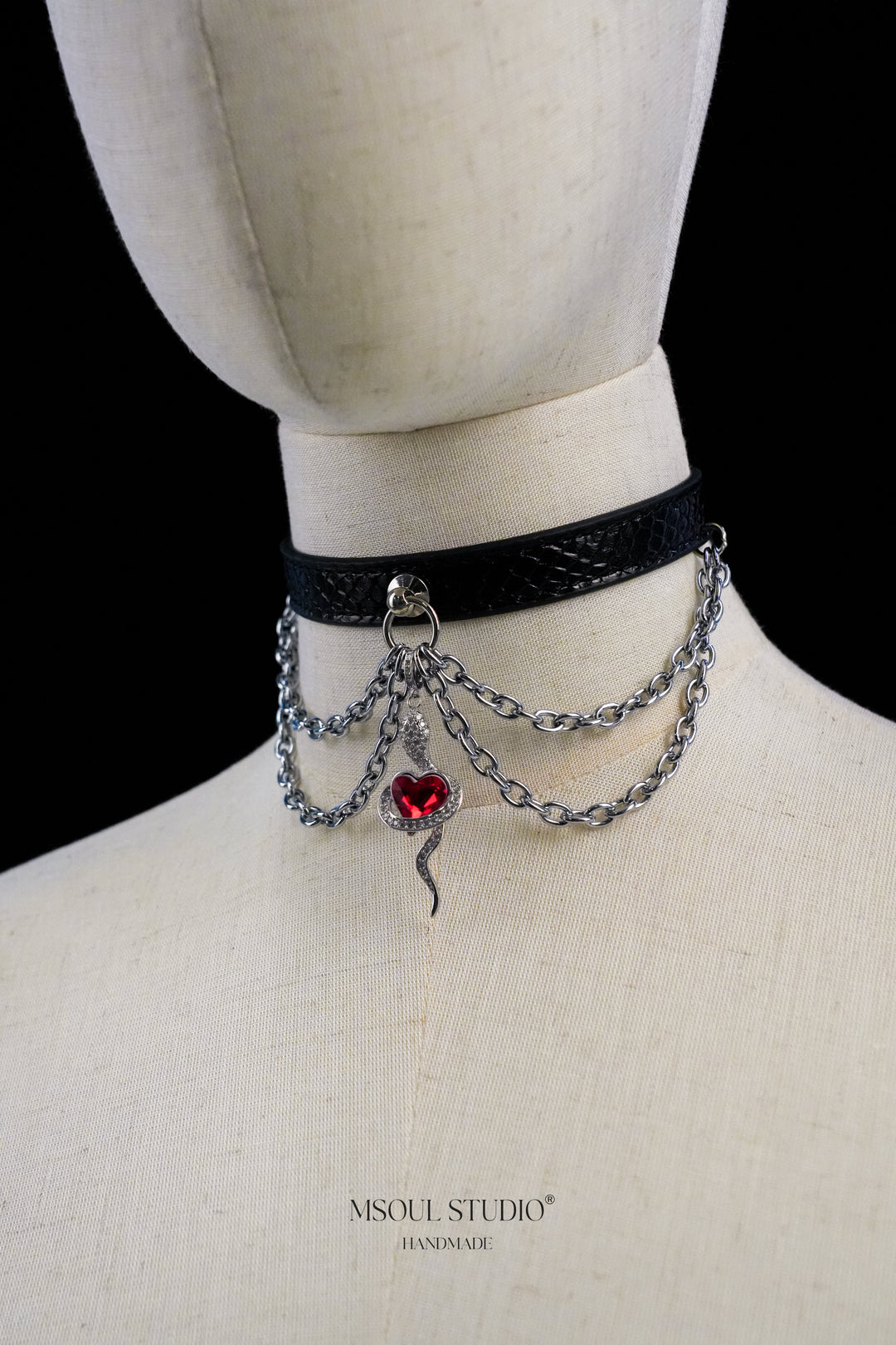 Snake skin Black Choker with Leash