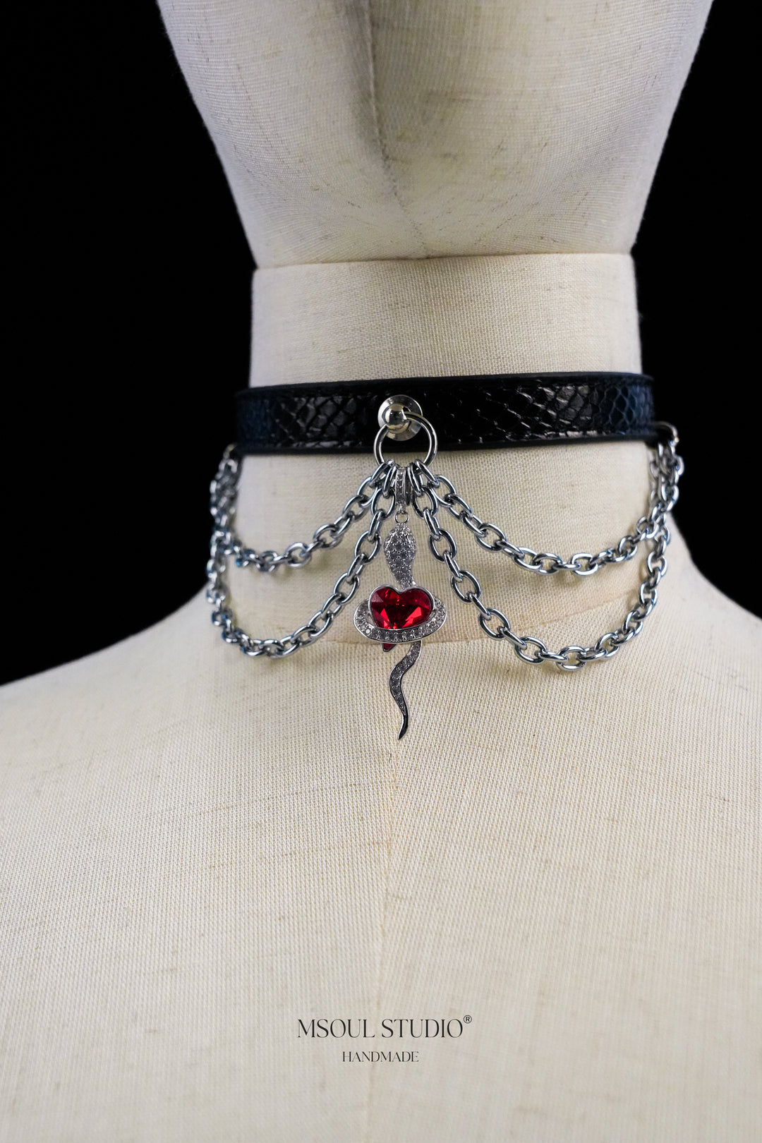 Snake skin Black Choker with Leash