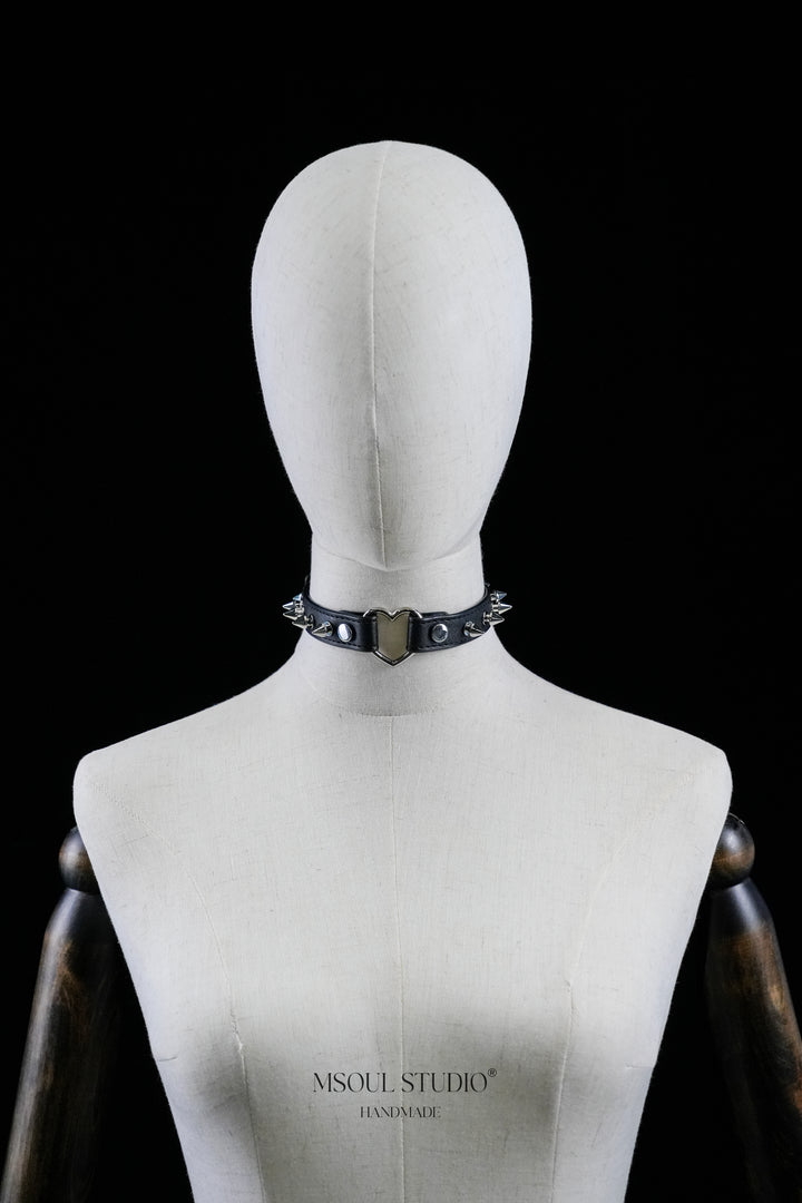 Punk Fashion Spike Choker