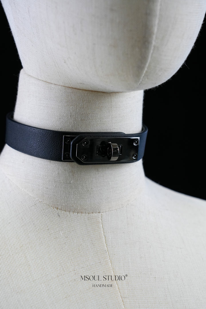 Handmade Kelly Choker