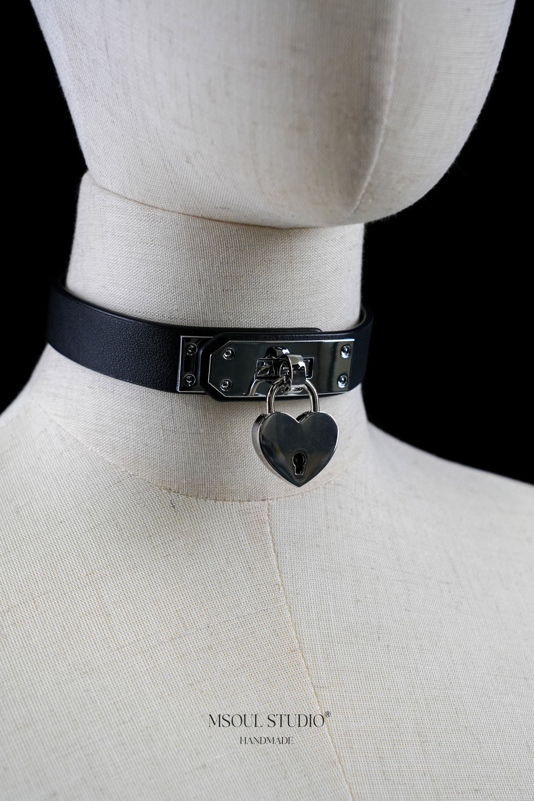 Handmade Kelly Choker