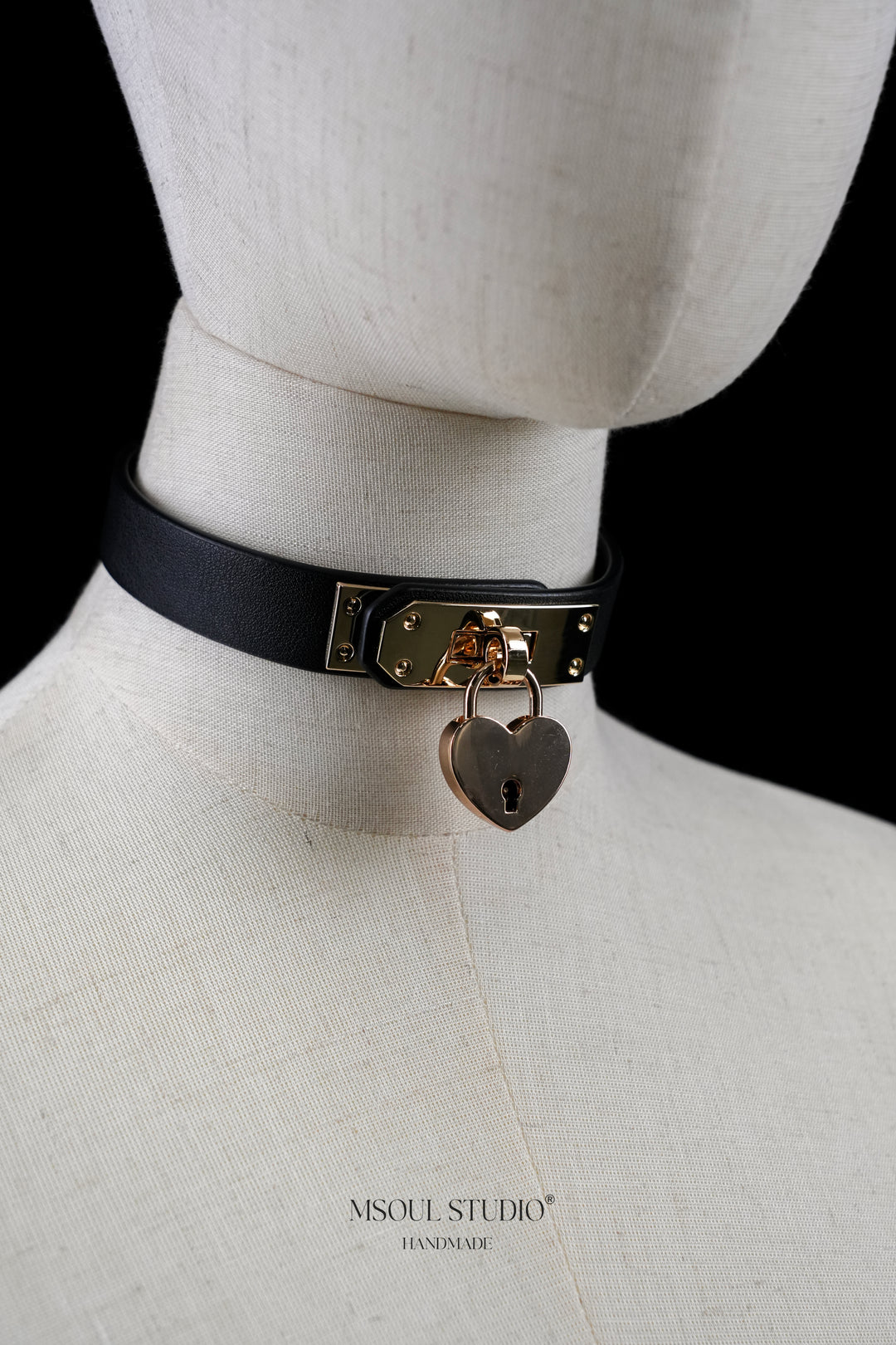 Handmade Kelly Choker