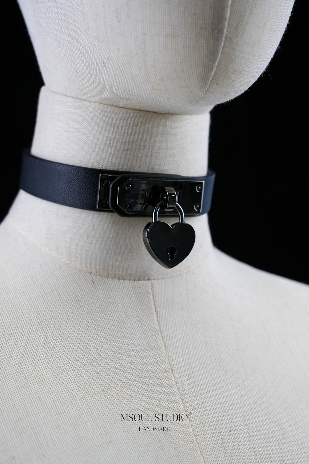 Handmade Kelly Choker