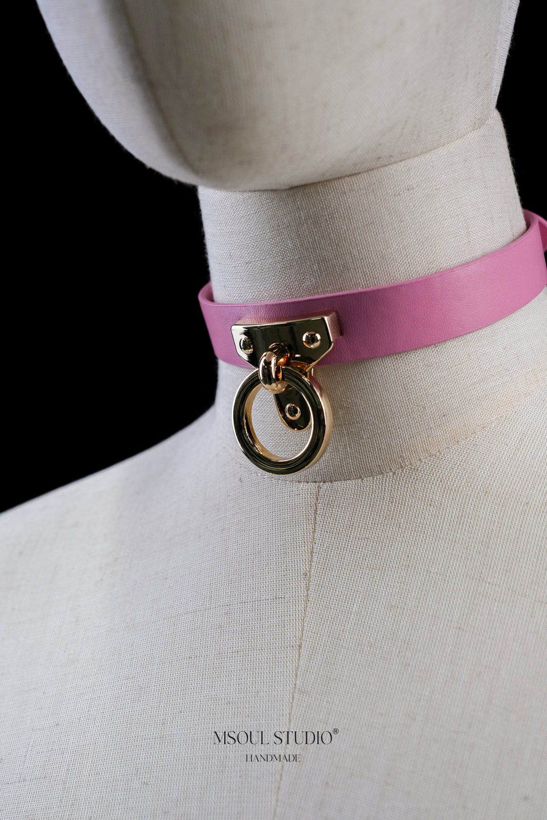 Day sub Choker