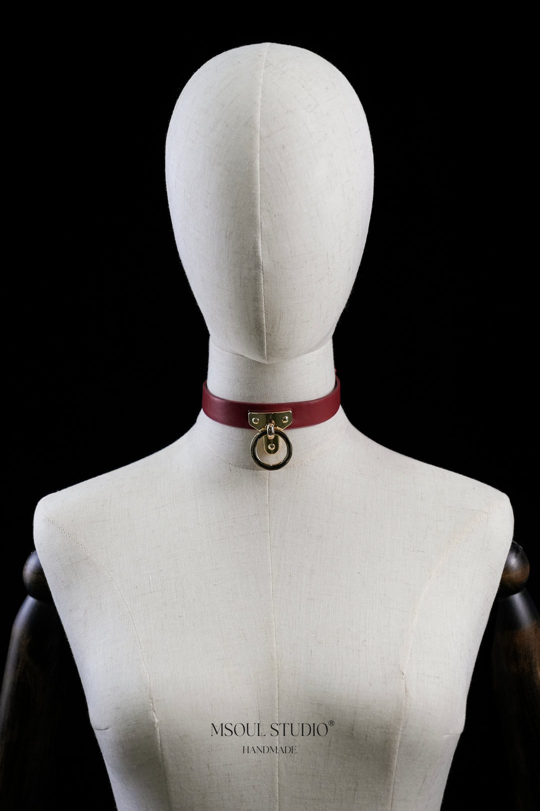 Day sub Choker