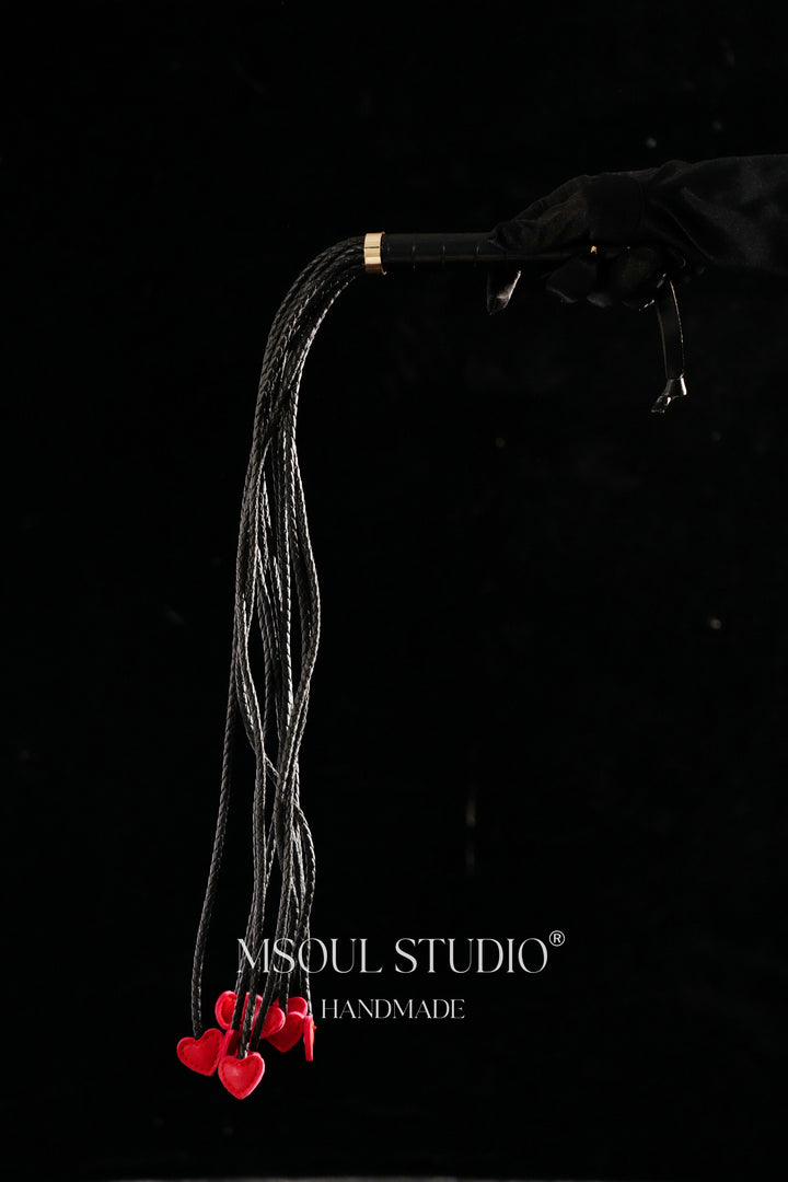 Heartfall Leather Flogger