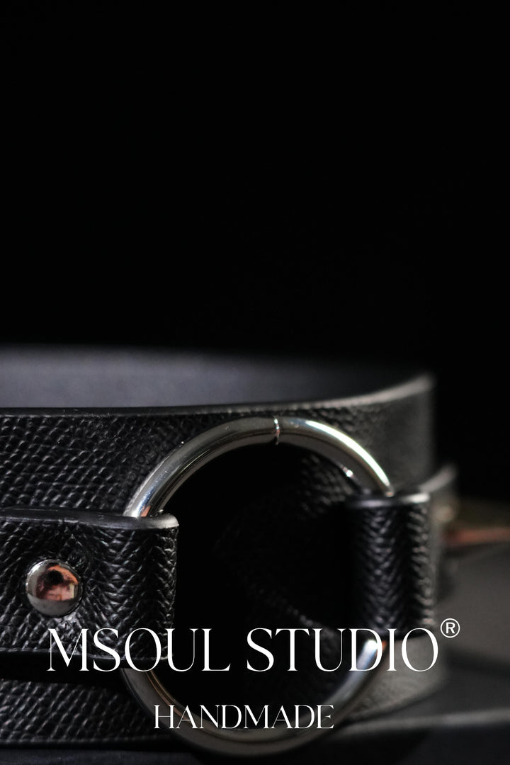 O Ring Spikes Choker