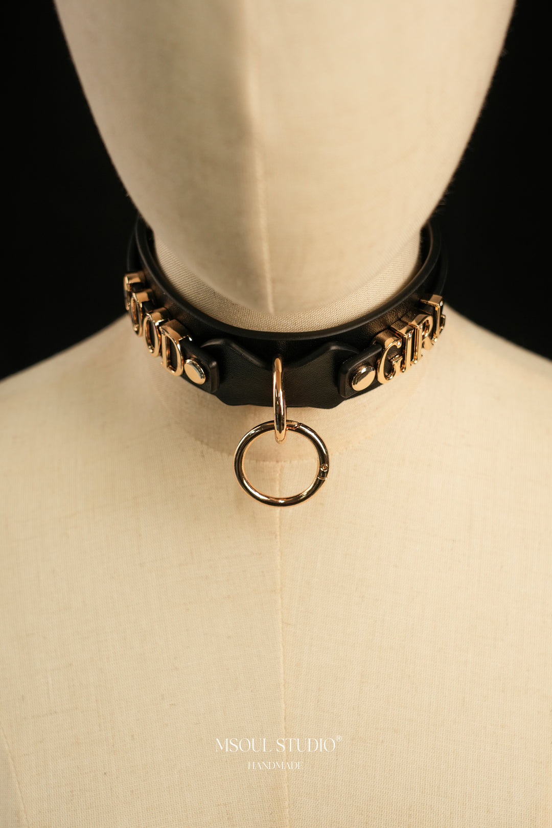 The Accolade Collar — Gold