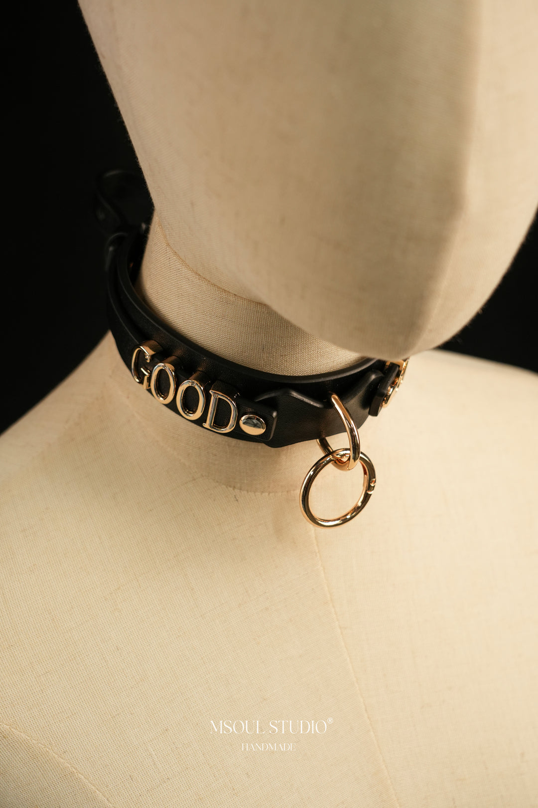 The Accolade Collar — Gold