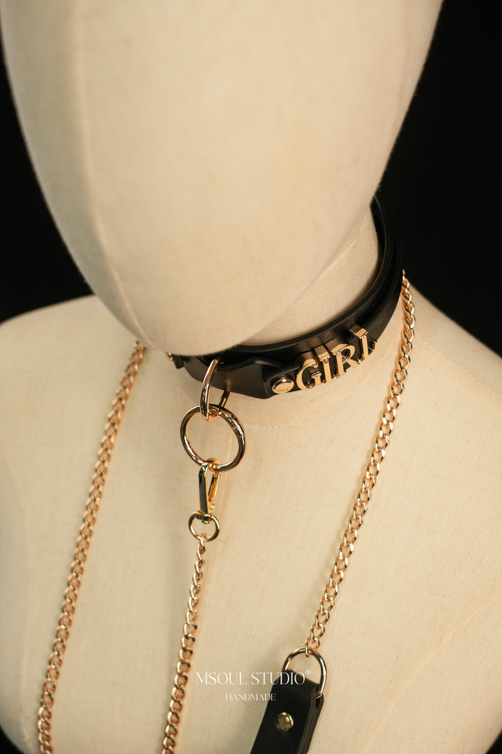 The Accolade Collar — Gold