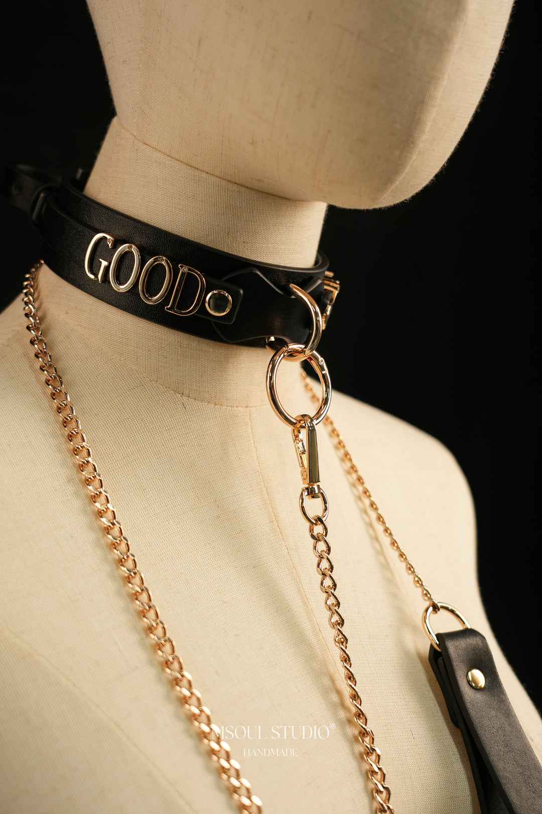 The Accolade Collar — Gold