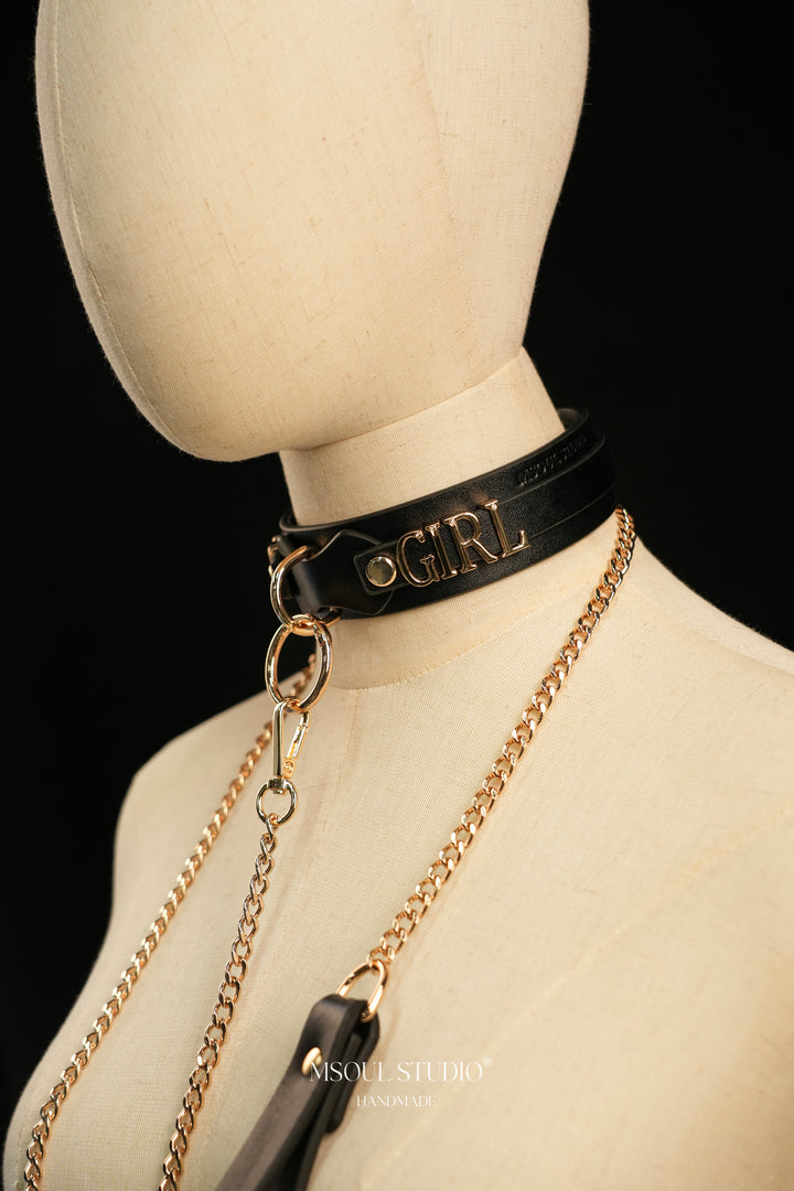 The Accolade Collar — Gold