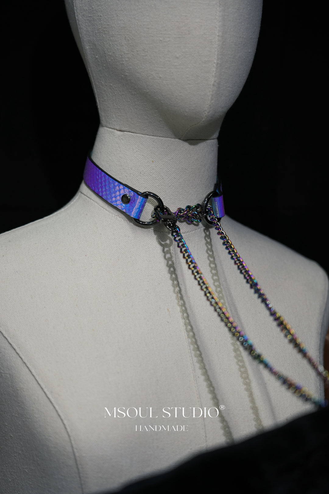 Domme Chain Choker