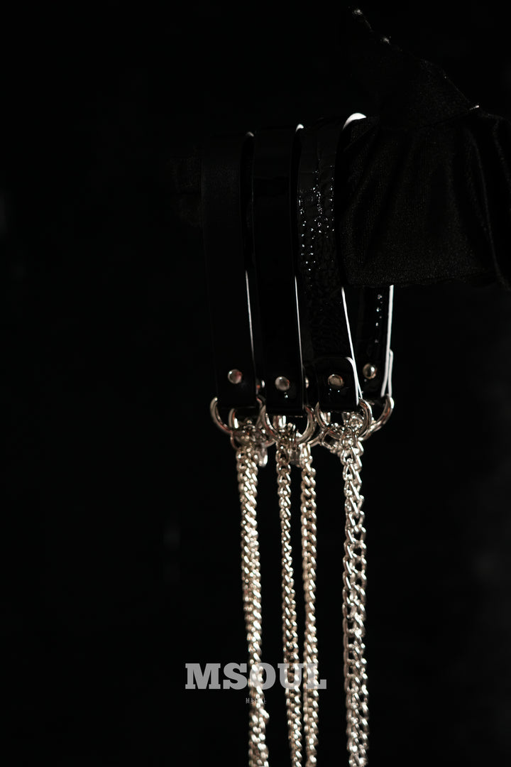Elegant Chain Choker